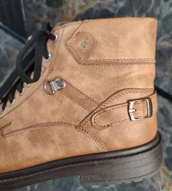 کفش مردانه|کیف، کفش، کمربند|مراغه, |دیوار