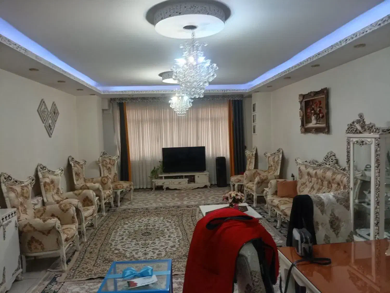 ۹۵ متری روبه نما فوول،املاک تماشا،|فروش آپارتمان|کرج, خرمدشت|دیوار