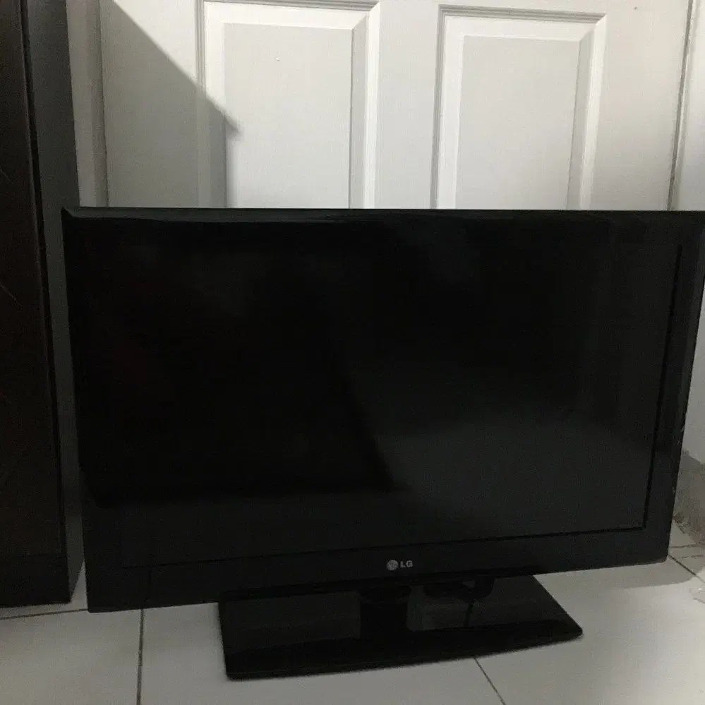 تلویزیون LG|تلویزیون و پروژکتور|شهریار, شهریار|دیوار