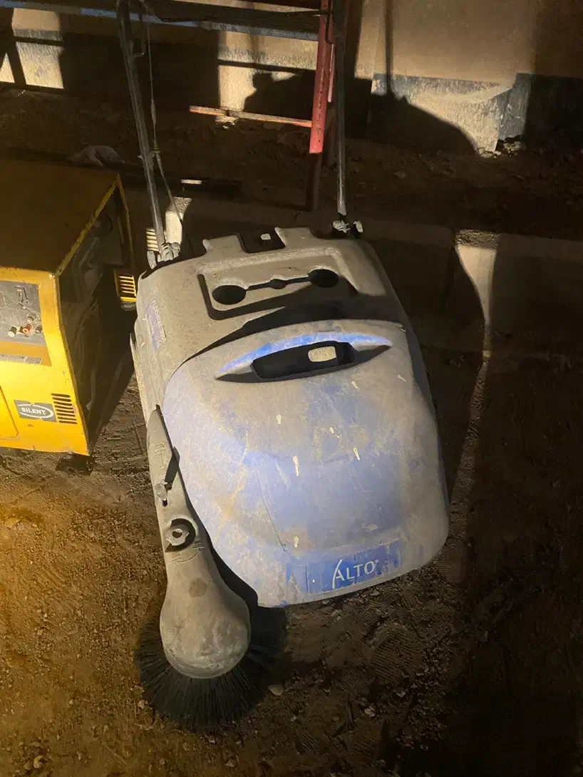 جاروب صنعتی|ماشین‌آلات صنعتی|کهریزک, |دیوار