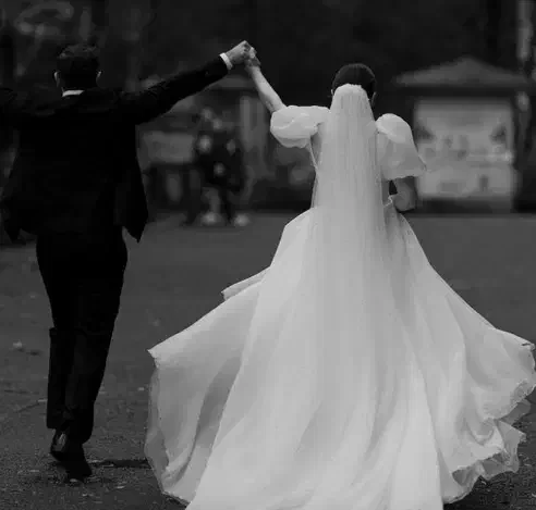 ویژه ی عروس و داماد ها ، آموزش و طراحی رقص|خدمات آموزشی|بندرعباس, |دیوار