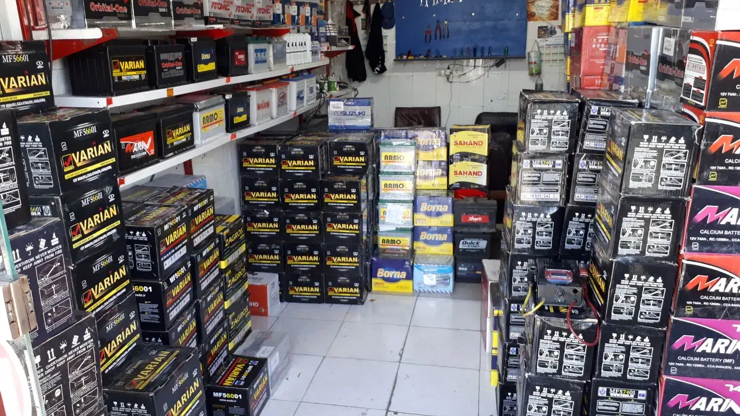 باتری متور ماشین سبک سنگین تعاونی|قطعات یدکی و لوازم جانبی|شیراز, پودنک|دیوار