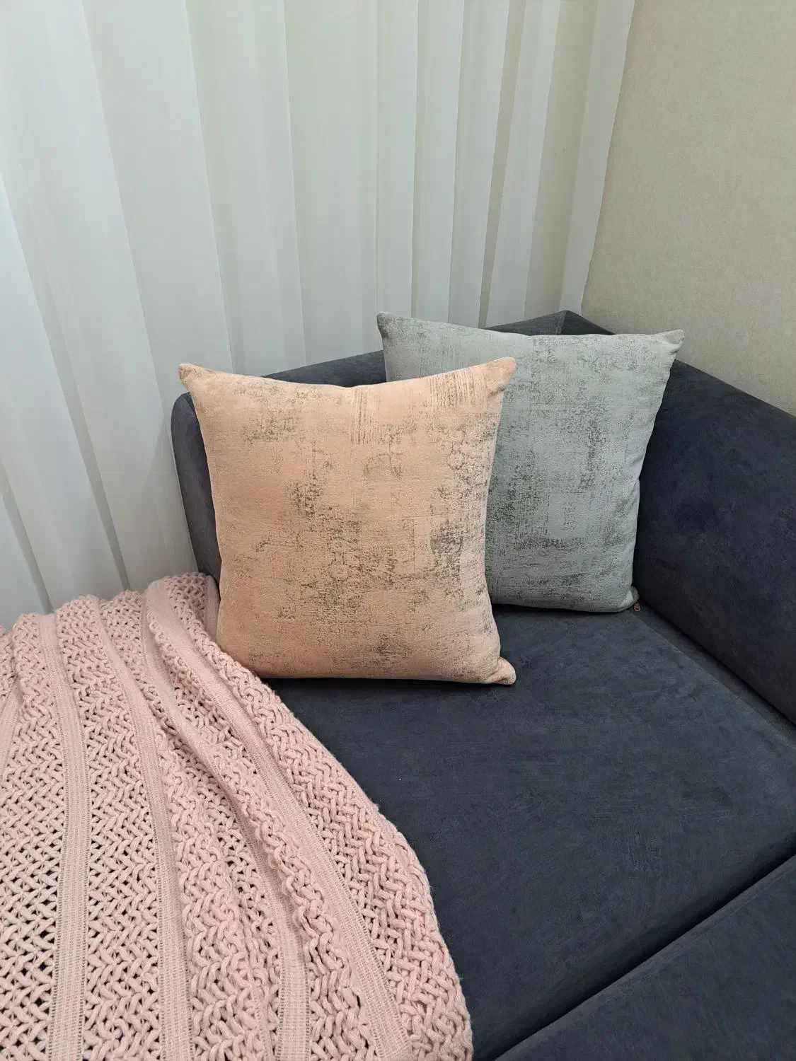 ۴ عدد کوسن شیک|مبلمان خانگی و میز عسلی|قم, پردیسان|دیوار