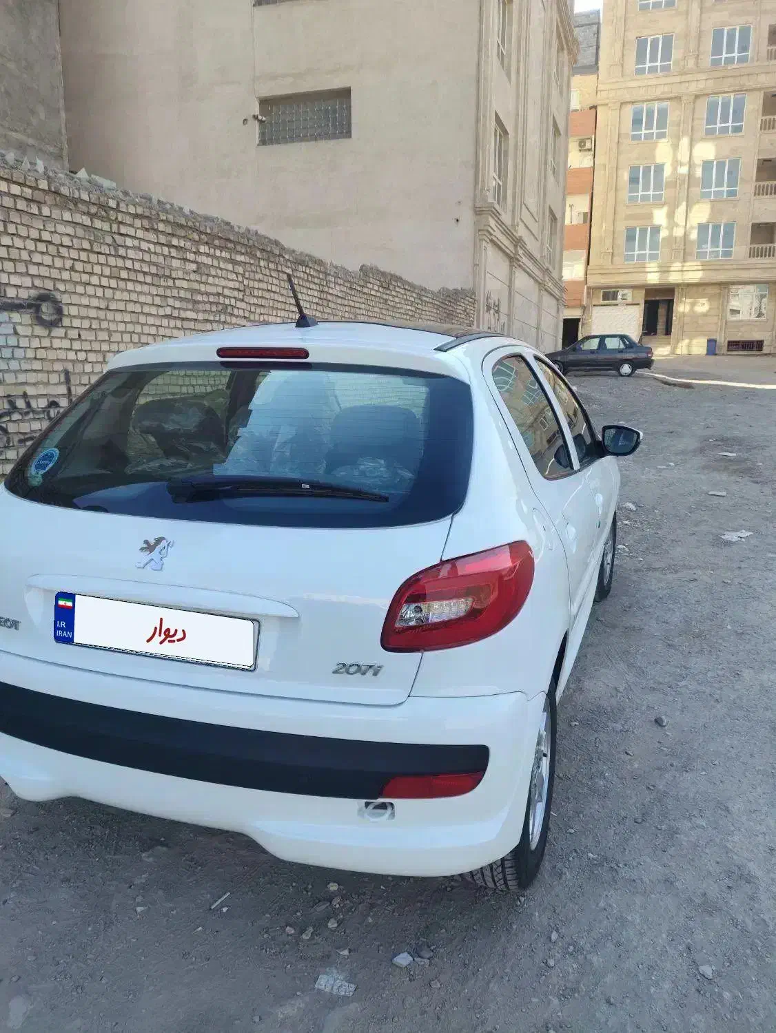 ۲۰۷ اتومات پانا سقف شیشه|خودرو سواری و وانت|مشهد, کوی المهدی|دیوار