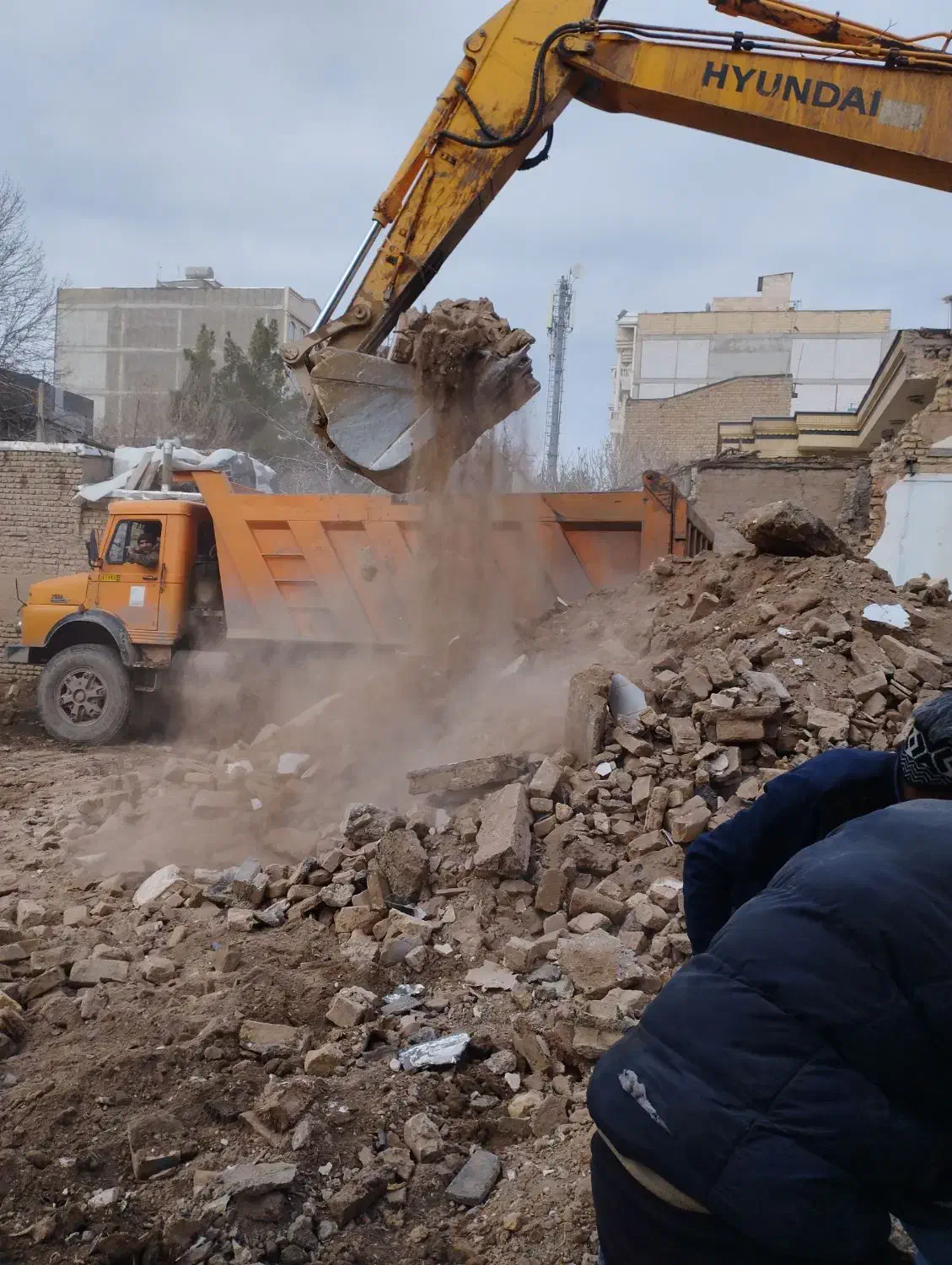 تمامی تخریبات پذیرفته میشود|خدمات پیشه و مهارت|نیشابور, شهرک قدس|دیوار