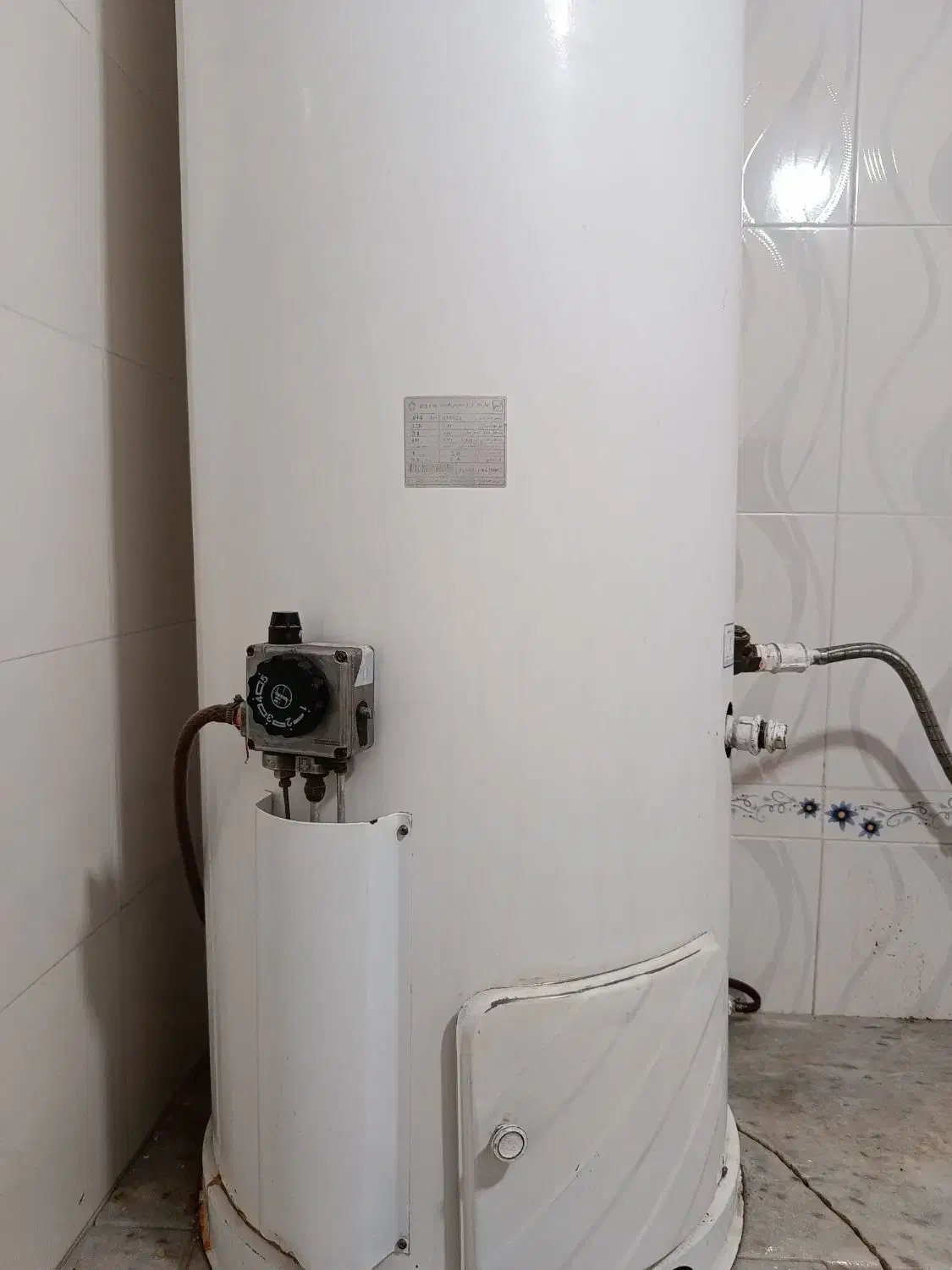 آب گرمکن200لورچ|آبگرمکن، پکیج، شوفاژ|مرودشت, ده بید|دیوار