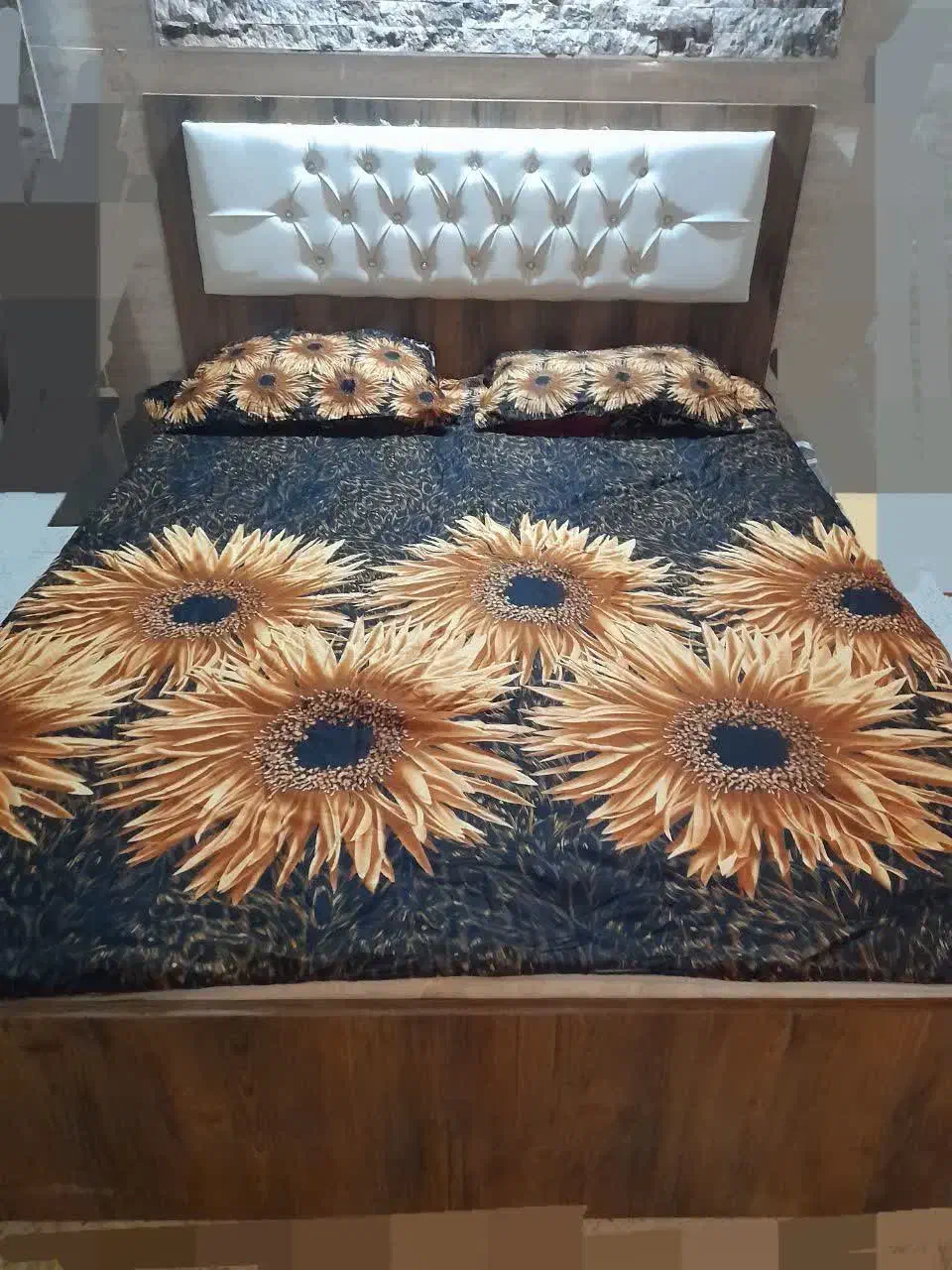 سرویس خواب ومبل|تخت و سرویس خواب|رباط‌کریم, رباط‌کریم|دیوار