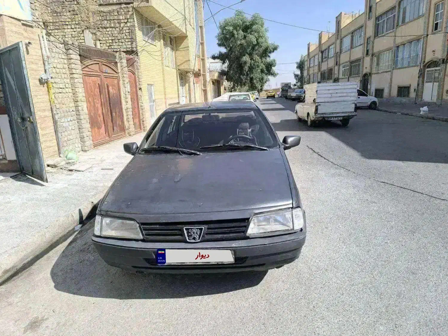 ۴۰۵قیمت مناسب فروش حتی به اتباع معاوضه با بالاتر|خودرو سواری و وانت|قم, تعویض پلاک|دیوار