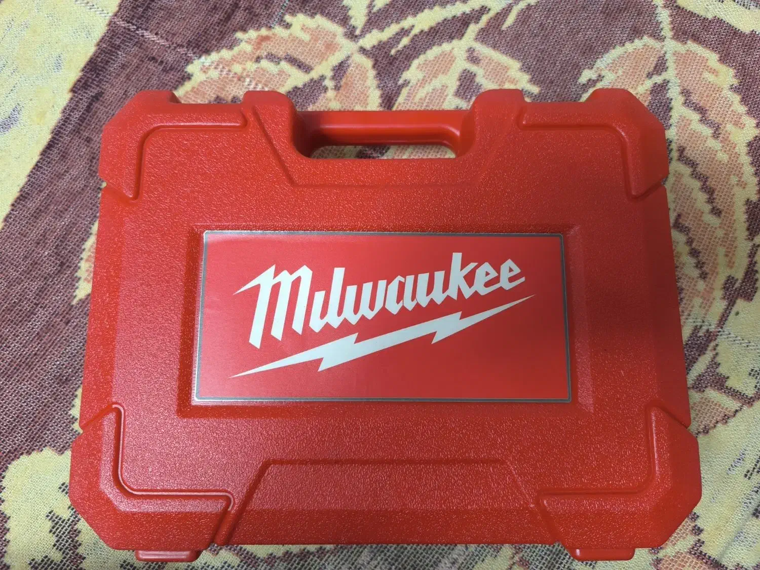 سه عدد دریل شارژی اک اک|ابزارآلات|بروجرد, |دیوار