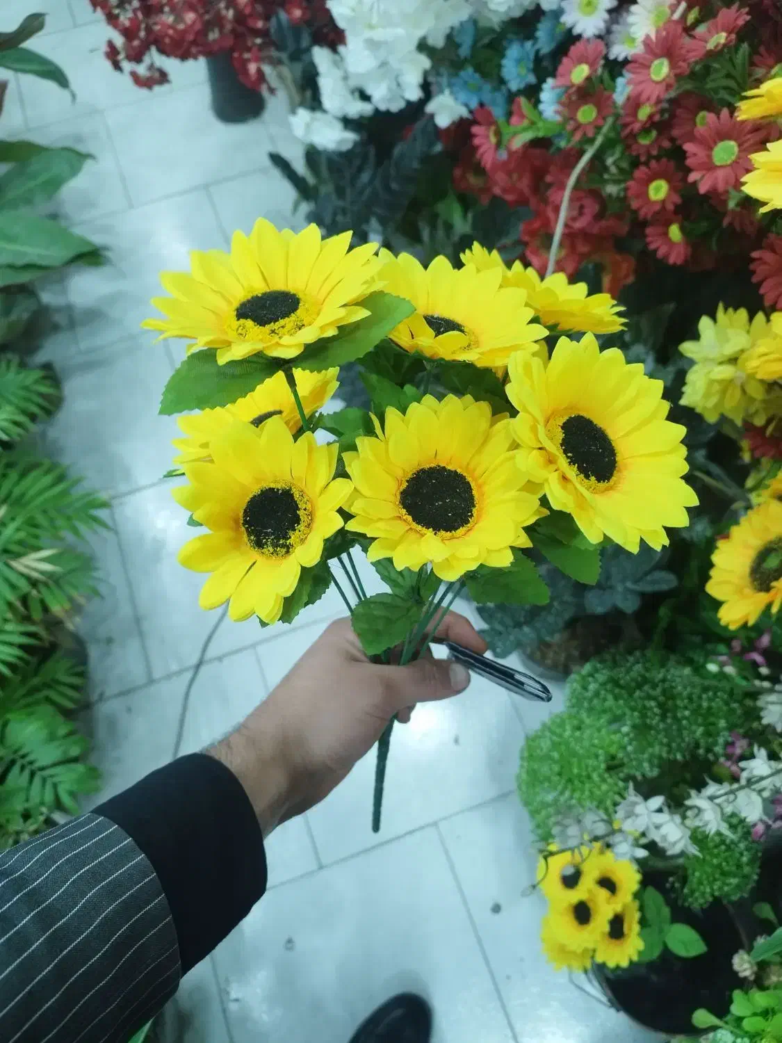 اجاره یا رهن مغازه در طولارود|اجارهٔ مغازه و غرفه|تالش, هشتپر|دیوار