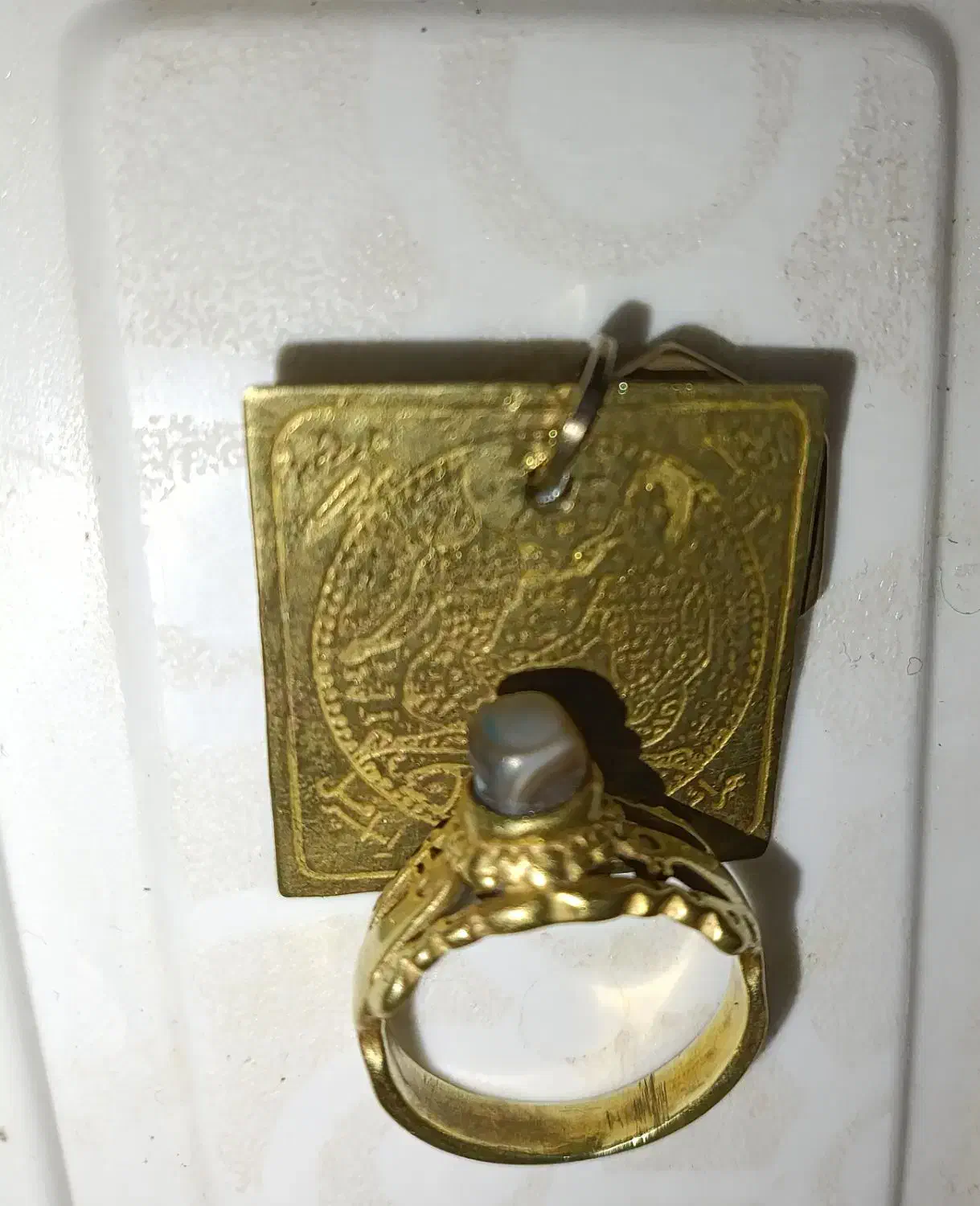 پلاک و انگشتر قدیمی،برای حرص|کلکسیون اشیاء عتیقه|کاشمر, |دیوار