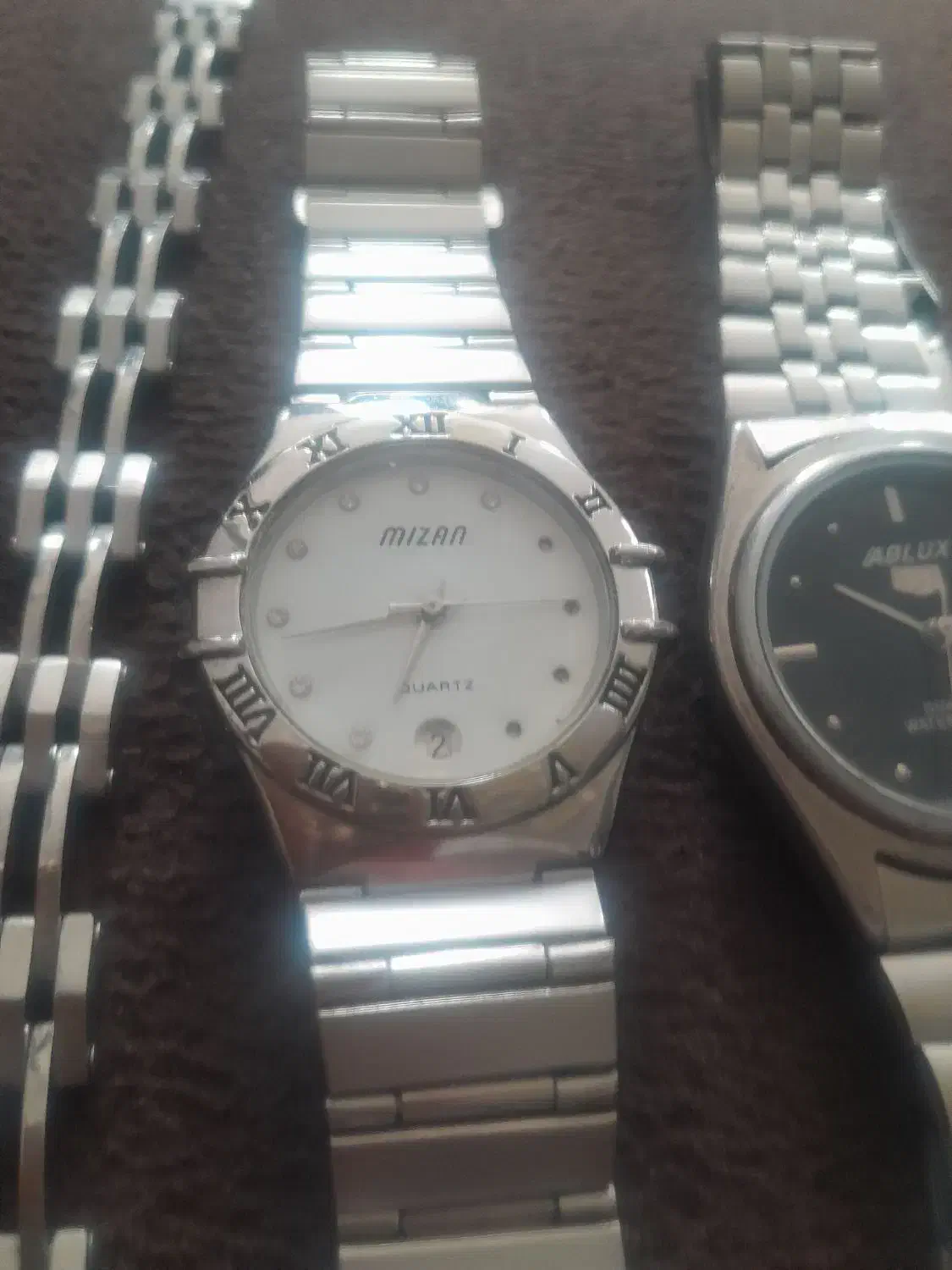 ساعت مچی|ساعت|بروجرد, |دیوار