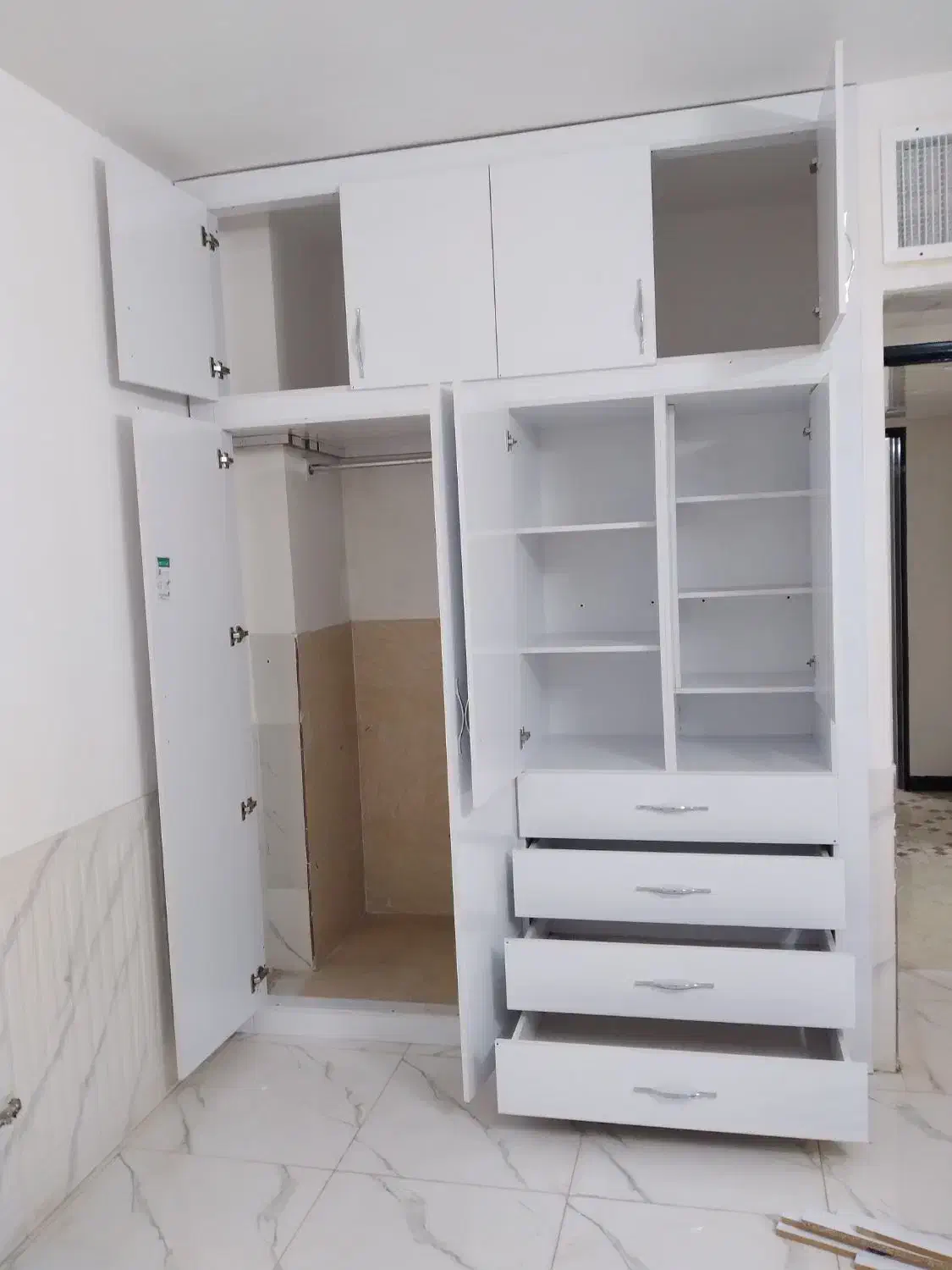 کمد دیواری نقد و اقساط به قی.مت عمده|مصالح و تجهیزات ساختمان|اصفهان, دستگرده|دیوار