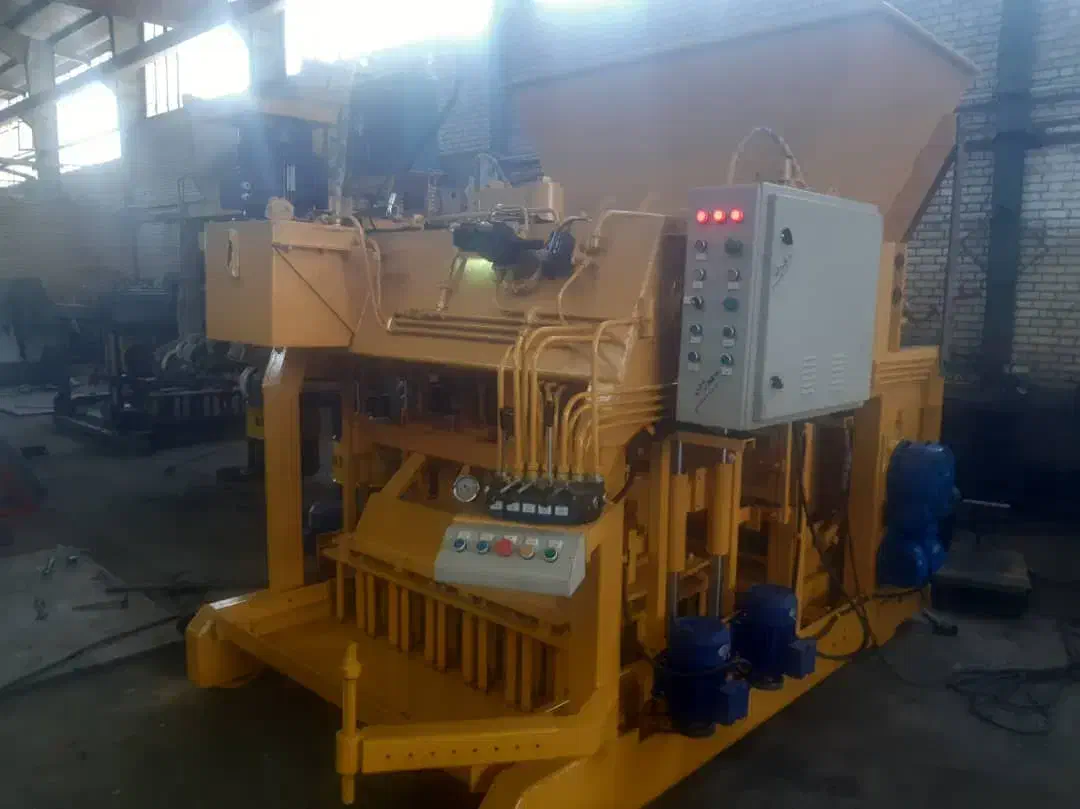 اتومات سازه یزدبلوک زن جدول زن|ماشین‌آلات صنعتی|یزد, |دیوار