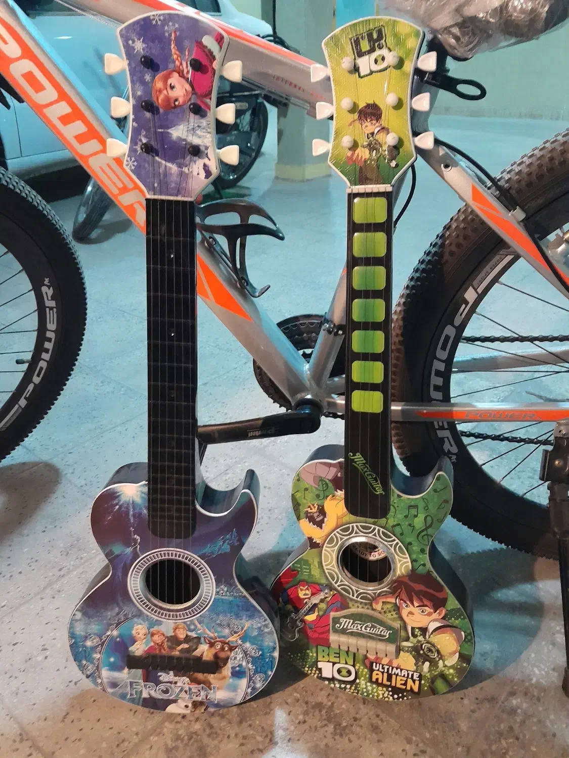 دو تا گیتار نو .سنگ اوپن|اسباب‌بازی بچه|لنجان, |دیوار