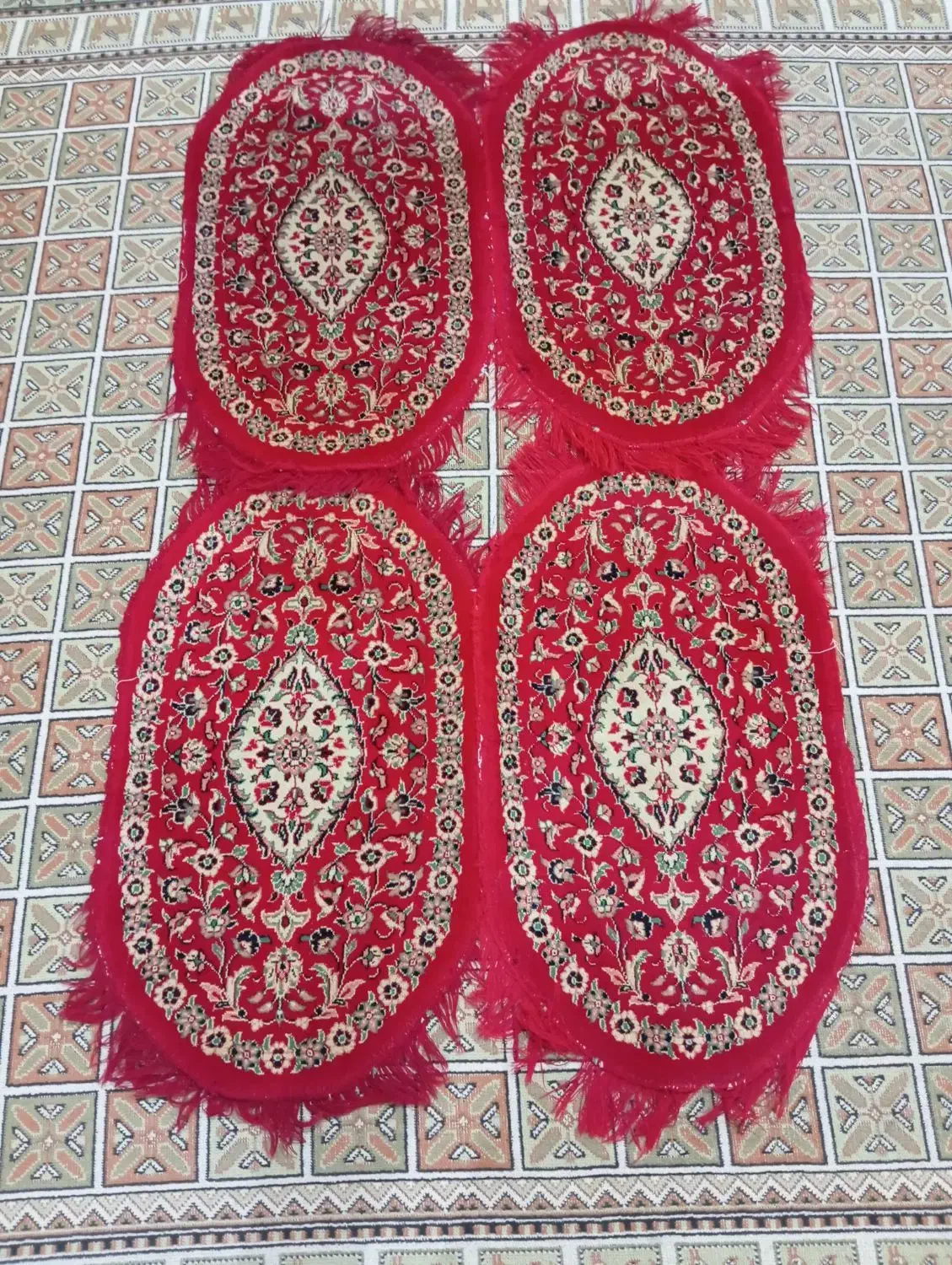 فرش پادری|پادری|اهواز, سلطانمنش|دیوار