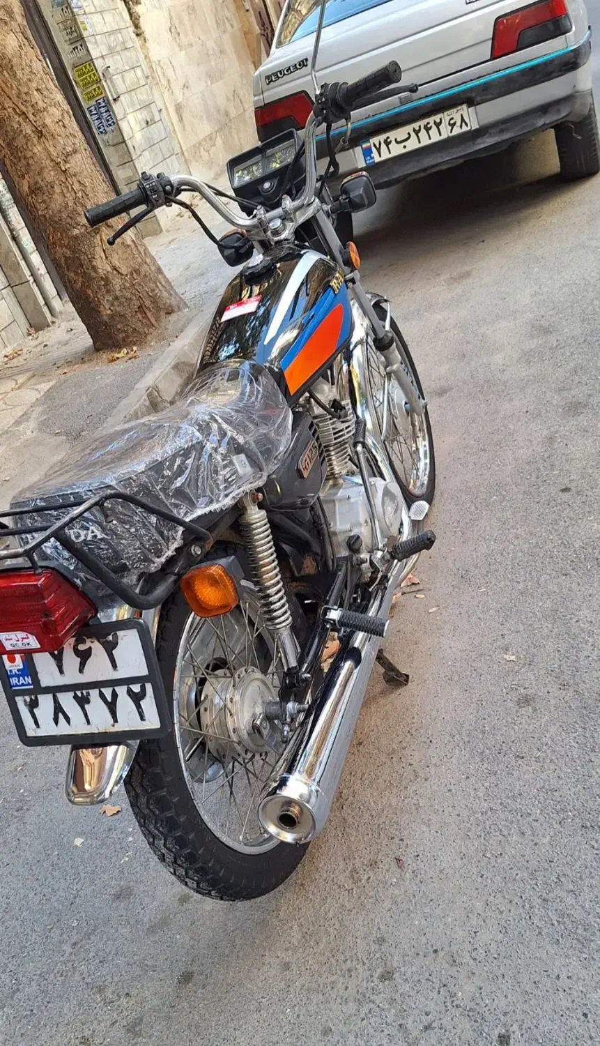 هندا ۱۲۵|موتورسیکلت|محمدشهر, محمدشهر|دیوار