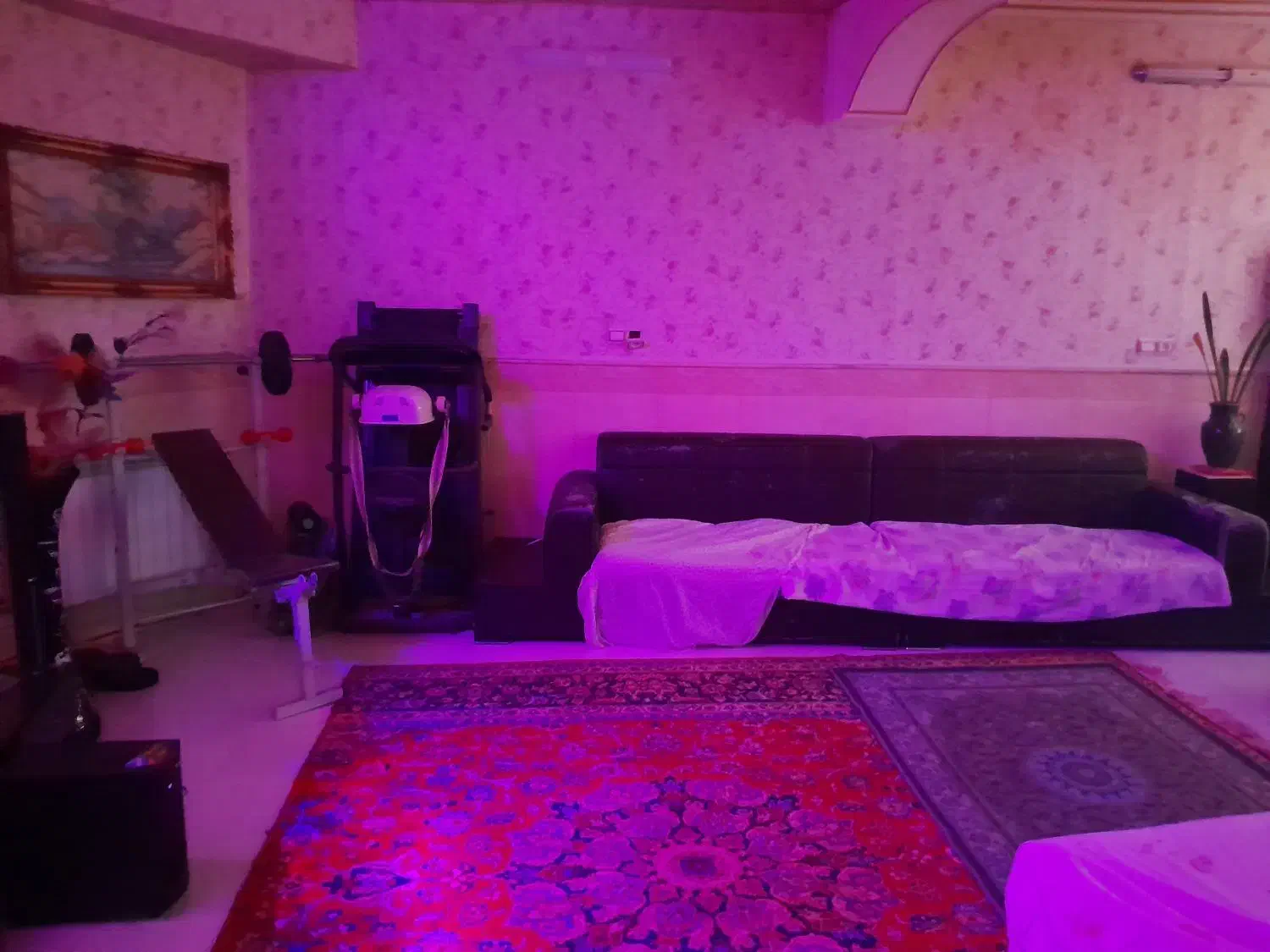 سوئیت دربست ۱۱۰متری نزدیک حرم مطهر|اجارهٔ کوتاه‌مدت آپارتمان و سوئیت|قم, هنرستان|دیوار