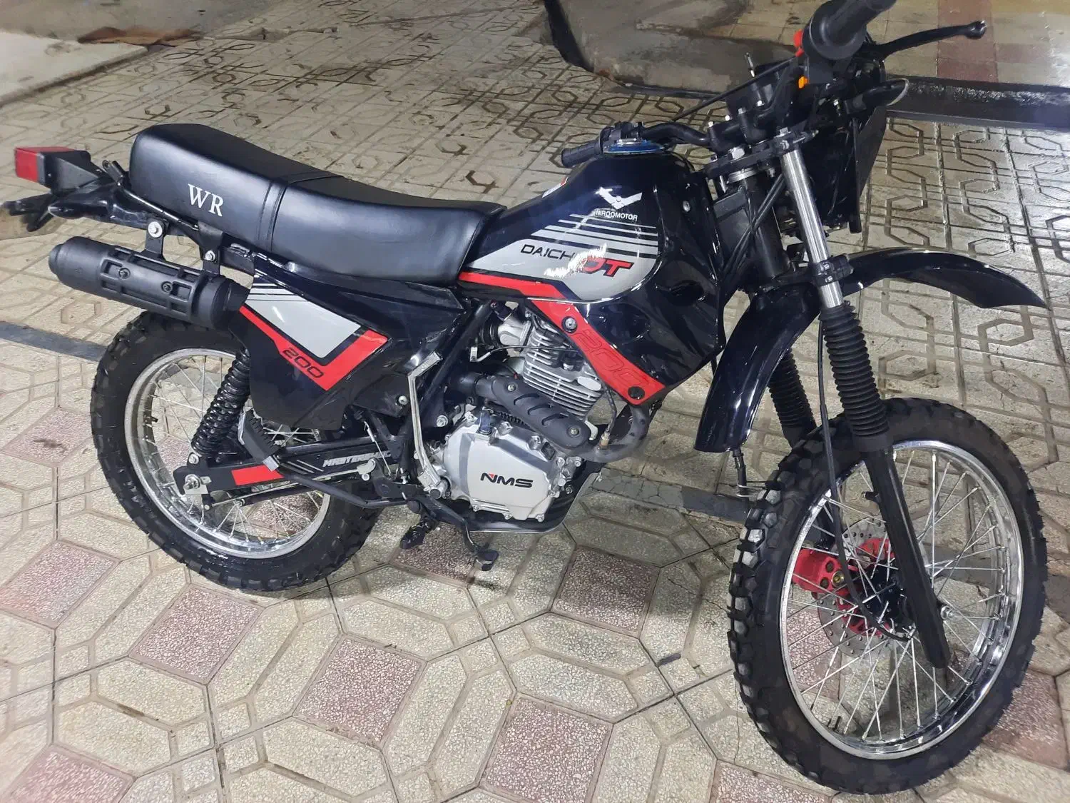 موتور تریل ۲۰۰|موتورسیکلت|سبزوار, قائم|دیوار