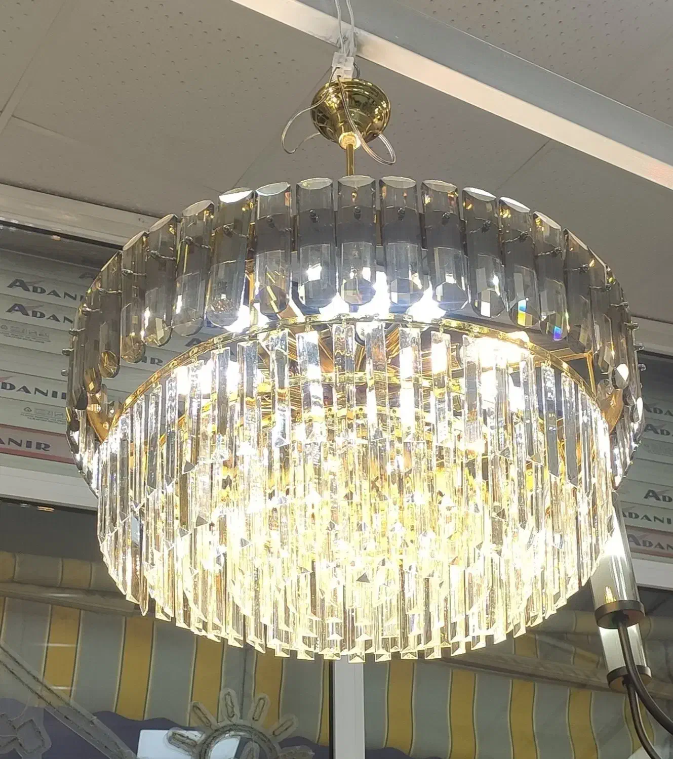 لوستر آراد|لوستر و چراغ آویز|سنندج, |دیوار