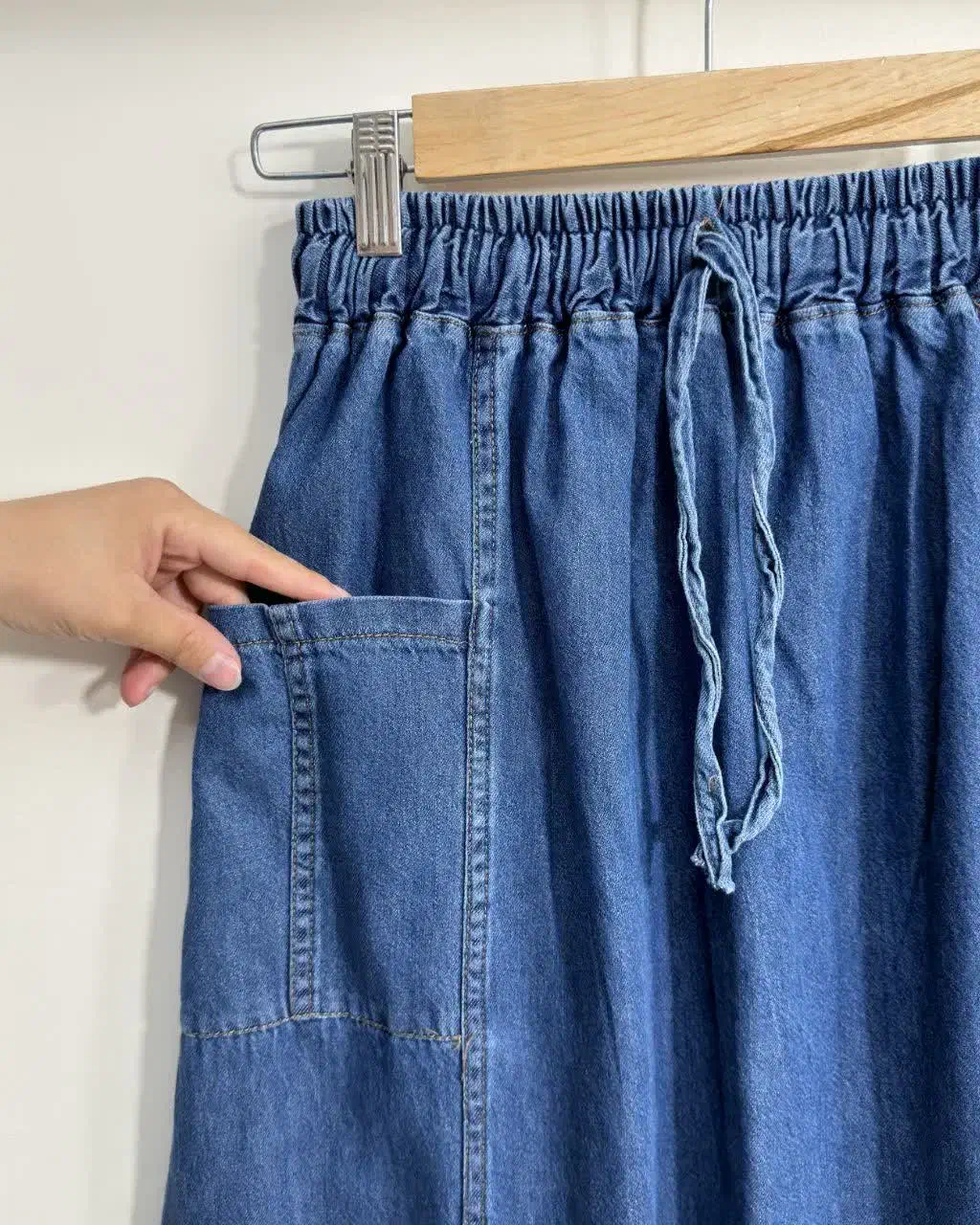 دامن لی|لباس|خمینی‌شهر, |دیوار