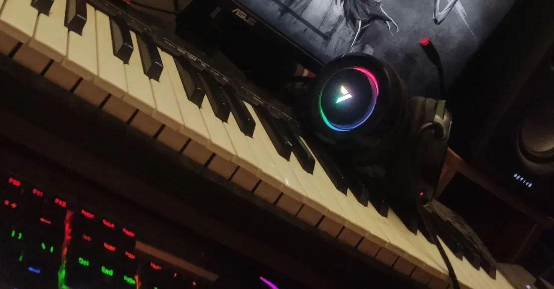 midi controller Q49 alesis|گیتار، بیس، امپلیفایر|تهران, شکیبا|دیوار