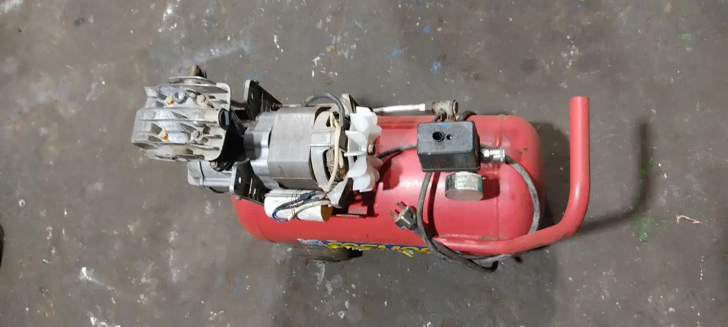 پمپ باد  50و25 روغنی وسایلنت|ماشین‌آلات صنعتی|مشهد, رده|دیوار