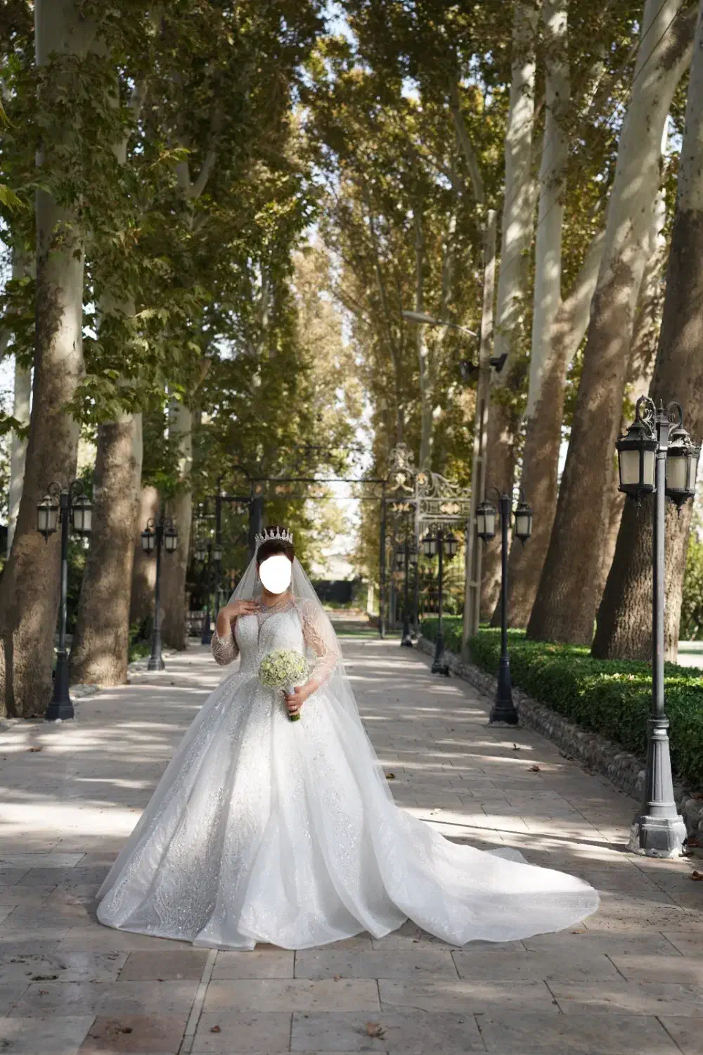 لباس عروس لاکچری فقط یک بار پوشیده شده|لباس|تهران, مشیریه|دیوار