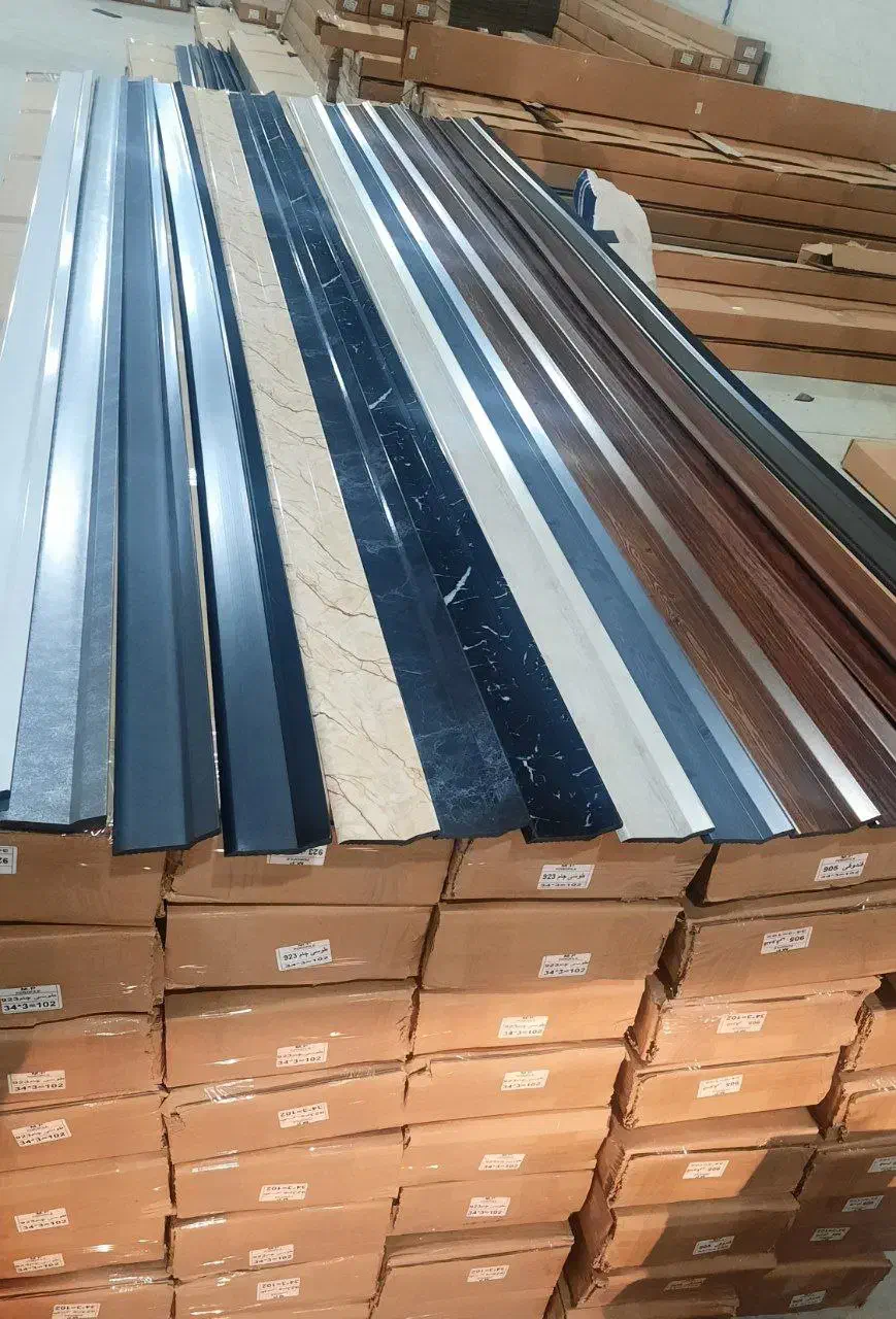 انبار قرنیز کاغذدیواری کفپوش پوستر پرده زبرا|خدمات پیشه و مهارت|قم, باجک یک|دیوار