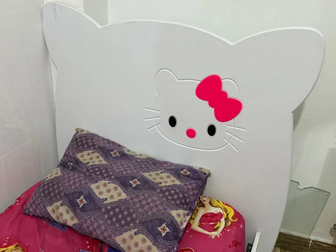 فروش تخت و پاتختی دست ساز|تخت و سرویس خواب|رشت, استادسرا|دیوار