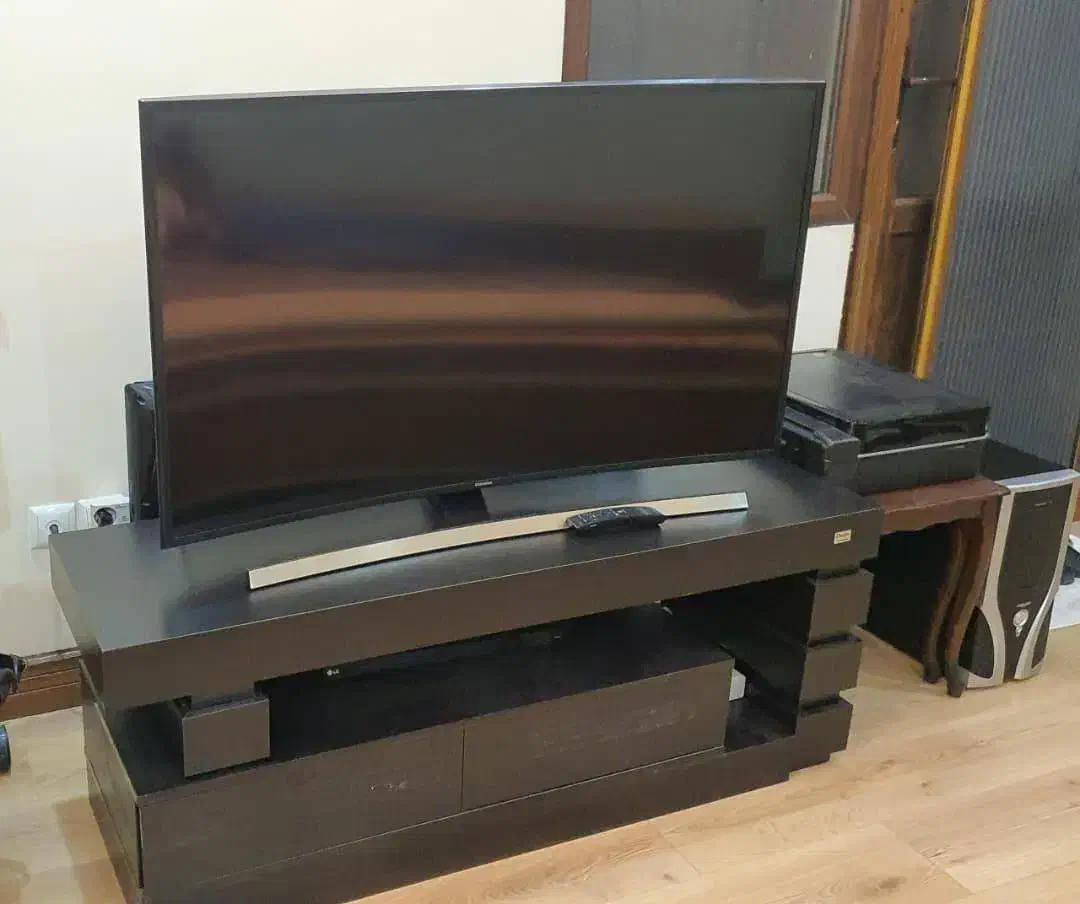 میز زیر تلویزیون|میز تلویزیون|تهران, جمالزاده|دیوار