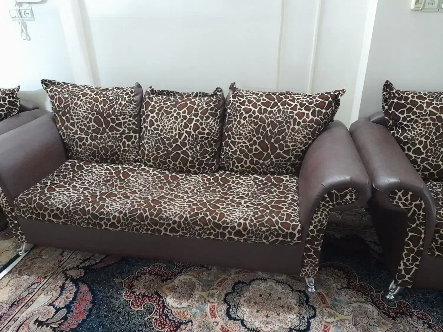 مبل هفت نفره|مبلمان خانگی و میز عسلی|قم, زاویه|دیوار