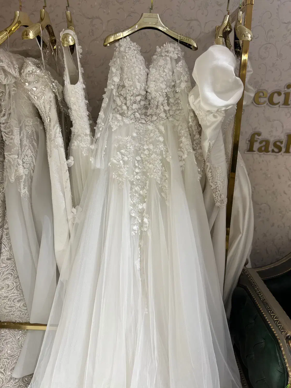 لباس عروس زیر قیمت|لباس|شیراز, چنچنه|دیوار