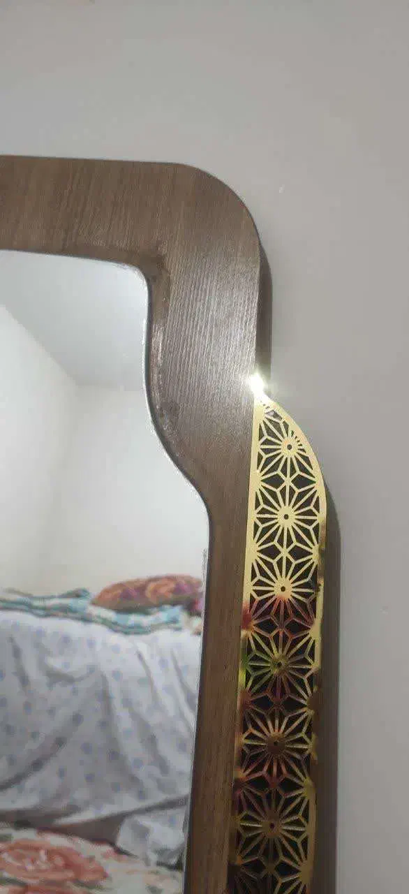 میز آرایشی 4کشو در حد نو|تخت و سرویس خواب|قم, شاه سید علی|دیوار