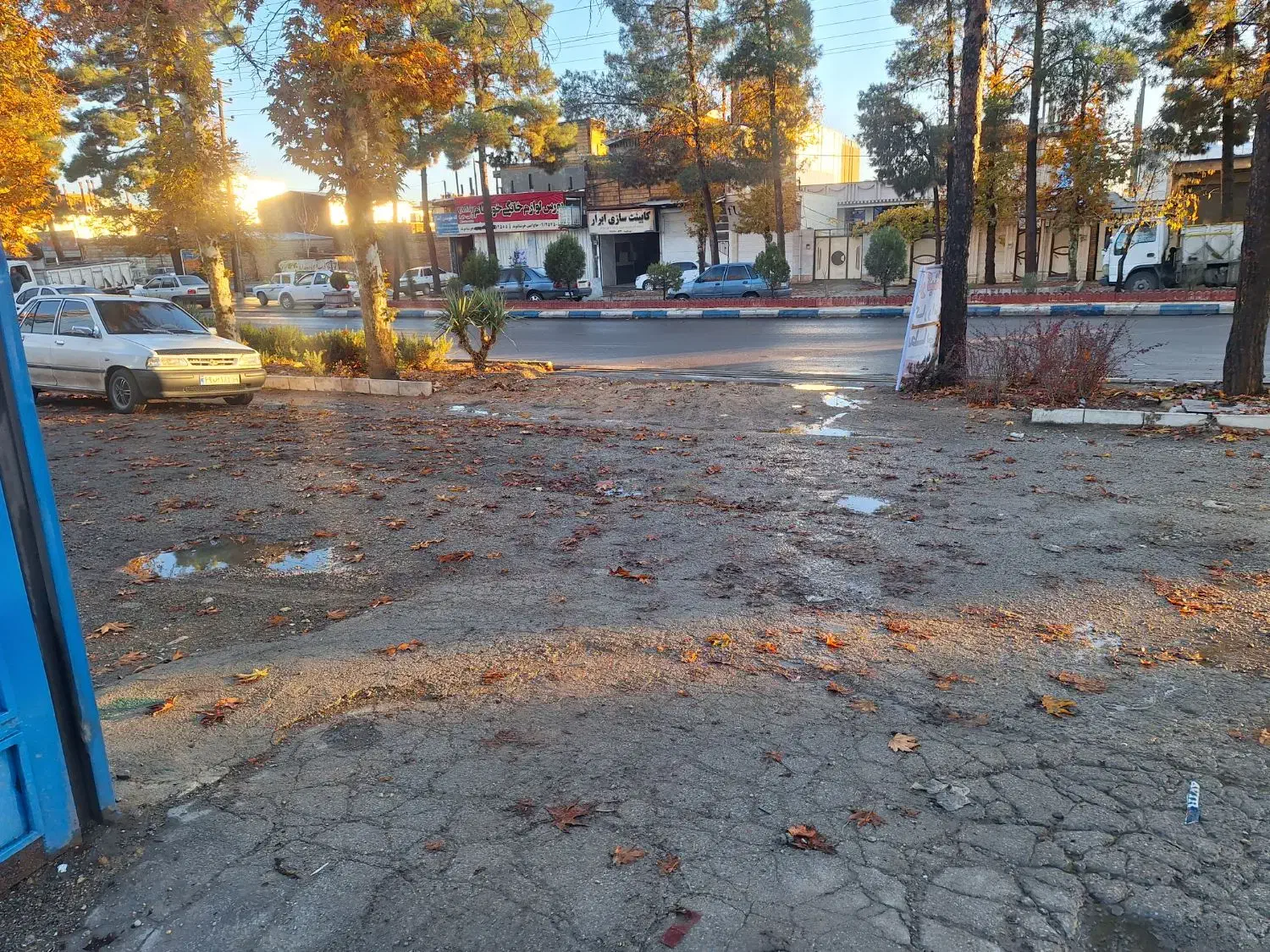 گاراج با وسایل کارواش|فروشگاه و مغازه|کوهدشت, |دیوار