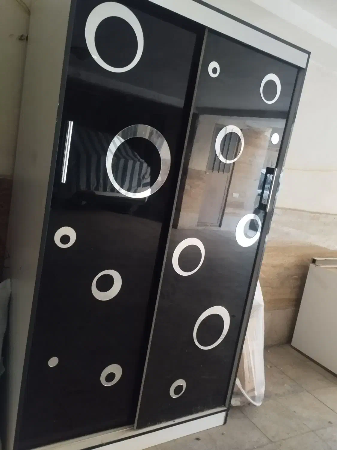 کمد دو در ریلی های گلس|جاکفشی، کمد، دراور|اسلام‌شهر, شهرک قائمیه|دیوار