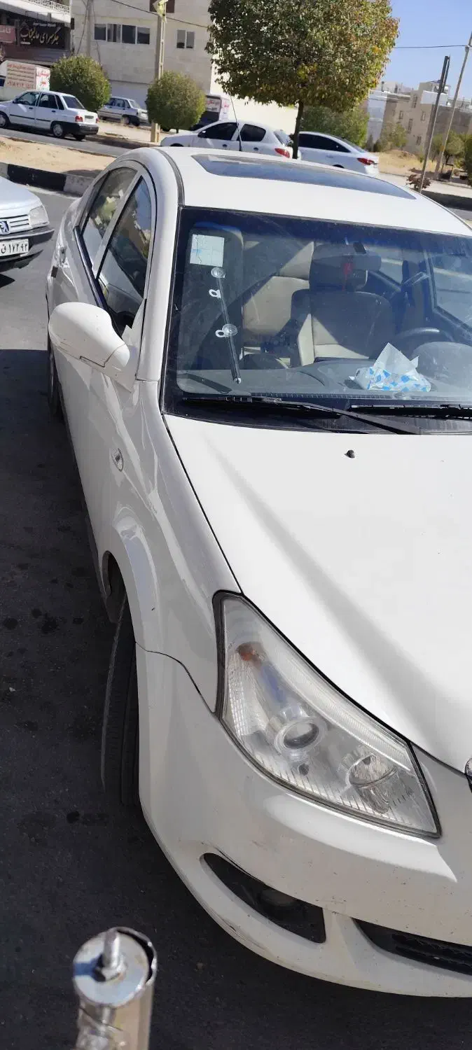 ام وی ام 550بی رنگ|خودرو سواری و وانت|صدرا-فارس, فاز ۱|دیوار