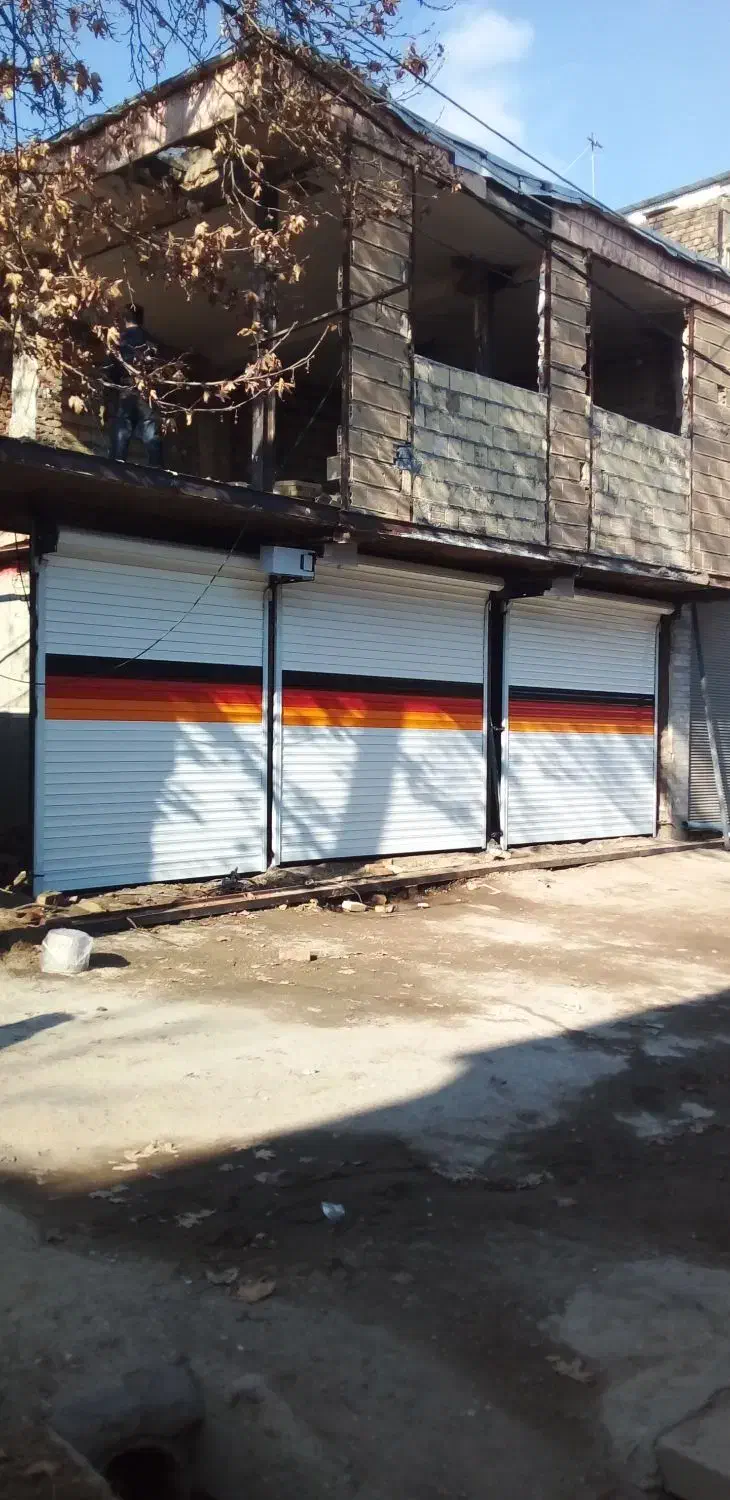 کرکره برقی (مستقیم ازکارخانه)|خدمات پیشه و مهارت|بروجرد, |دیوار