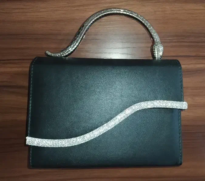 کیف مجلسی|کیف، کفش، کمربند|زابل, |دیوار