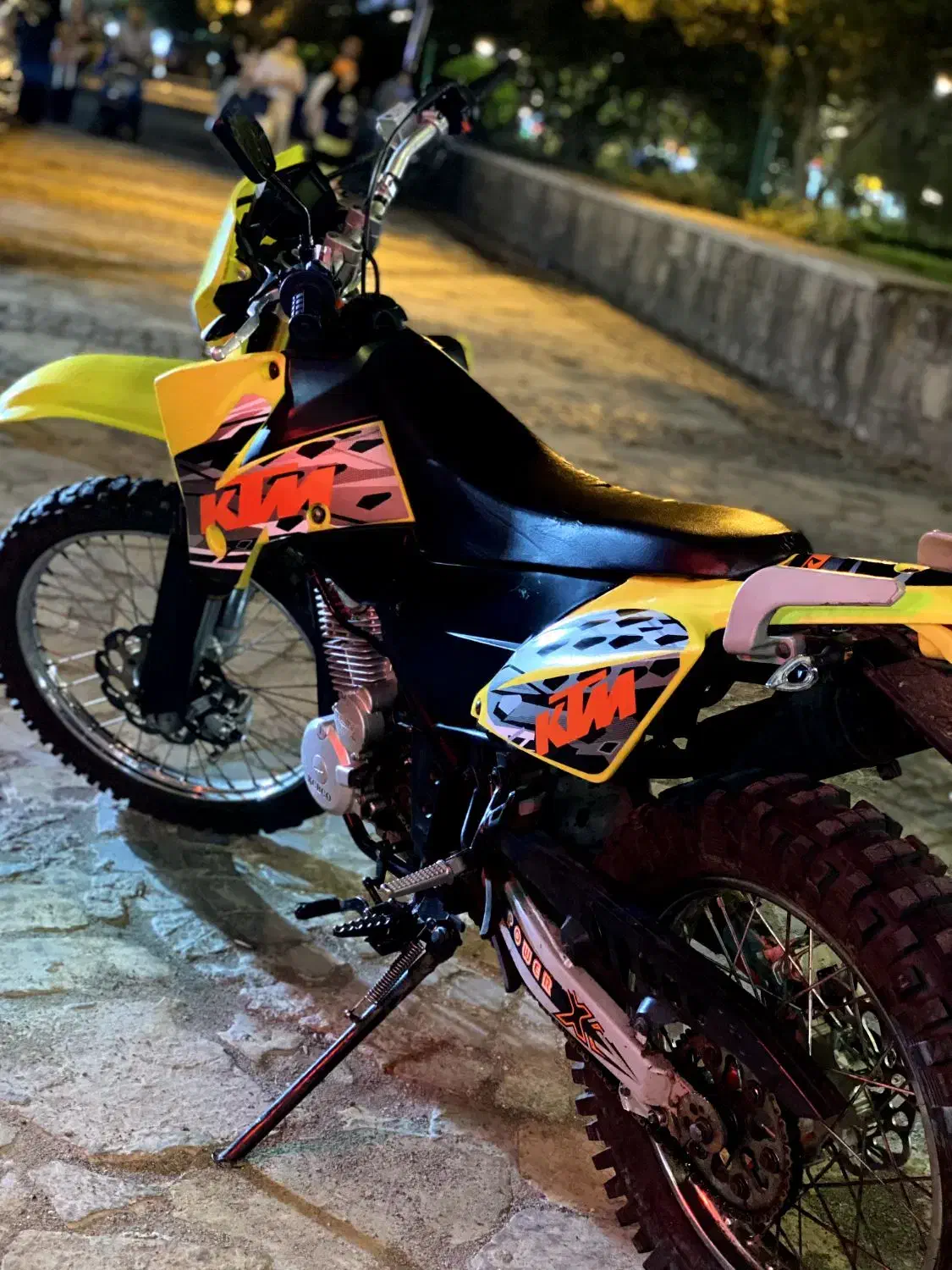 موتور تریل بهرو ۲۰۰ مدل ۱۴۰۱|موتورسیکلت|لاهیجان, شهرک جانبازان|دیوار