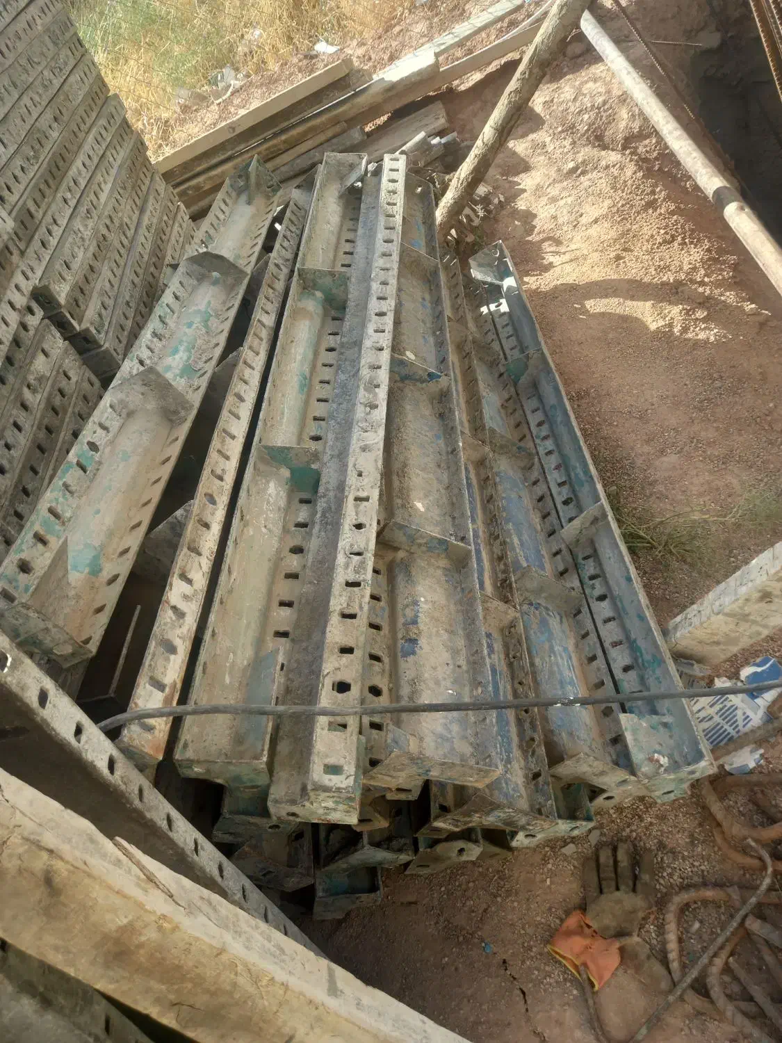 فروش قالب لبه ۵|مصالح و تجهیزات ساختمان|شیراز, شهرک فرهنگیان|دیوار