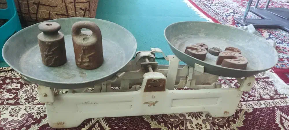 ترازو|فروشگاه و مغازه|اردکان, |دیوار
