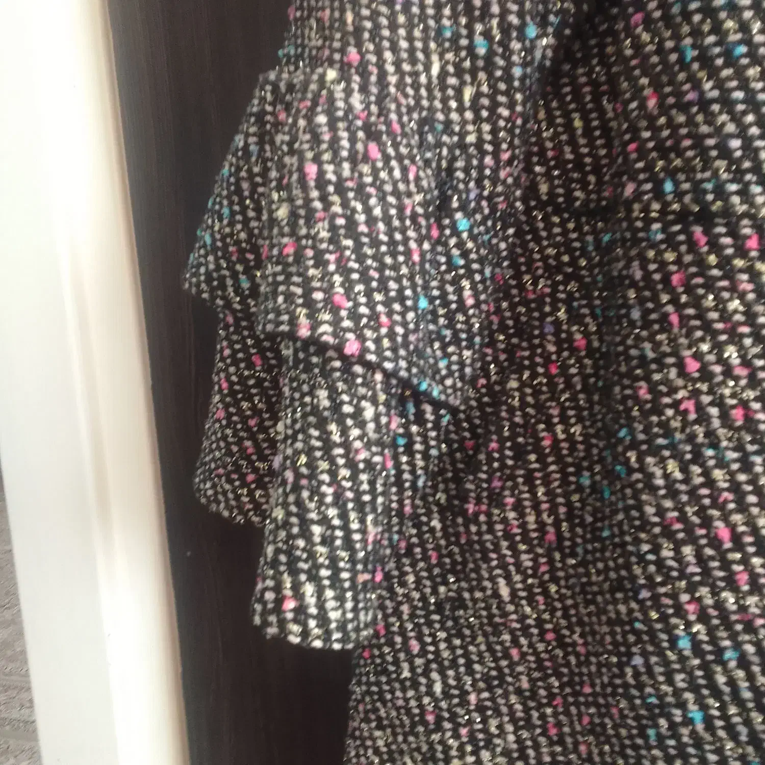 پالتو|لباس|سنقر, |دیوار