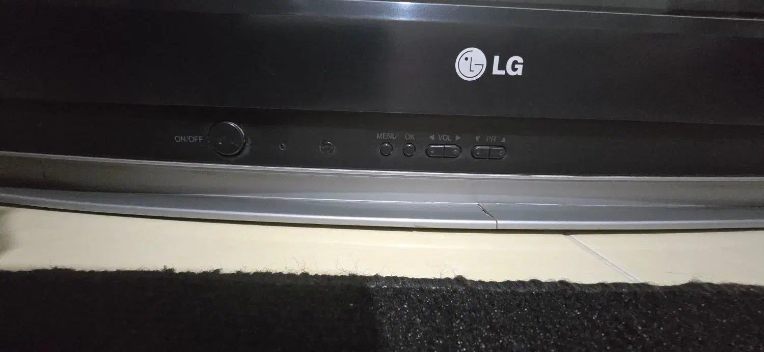تلویزیون 29 اینچ LG|تلویزیون و پروژکتور|گلبهار, شهر جدید گلبهار|دیوار