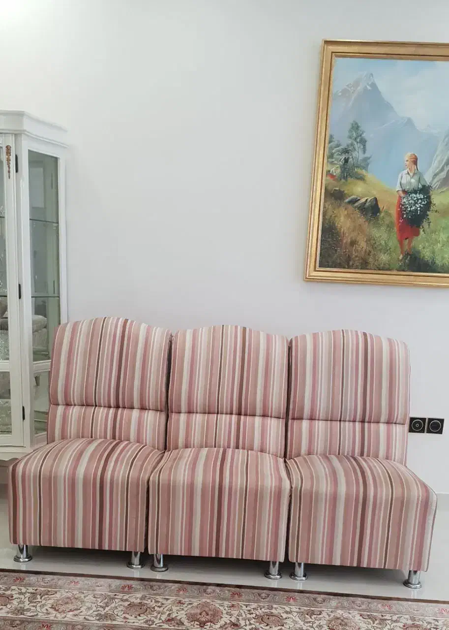 راحتی سالم با پارچه ترک به همراه بوفه|مبلمان خانگی و میز عسلی|رشت, معلم|دیوار