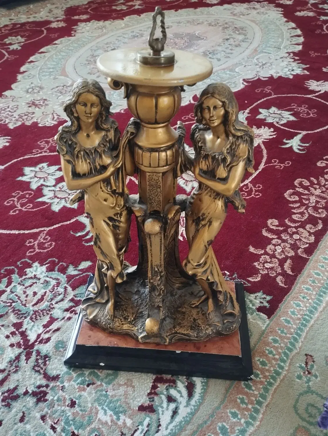 مجسمه|مجسمه، تندیس، ماکت|اردبیل, |دیوار