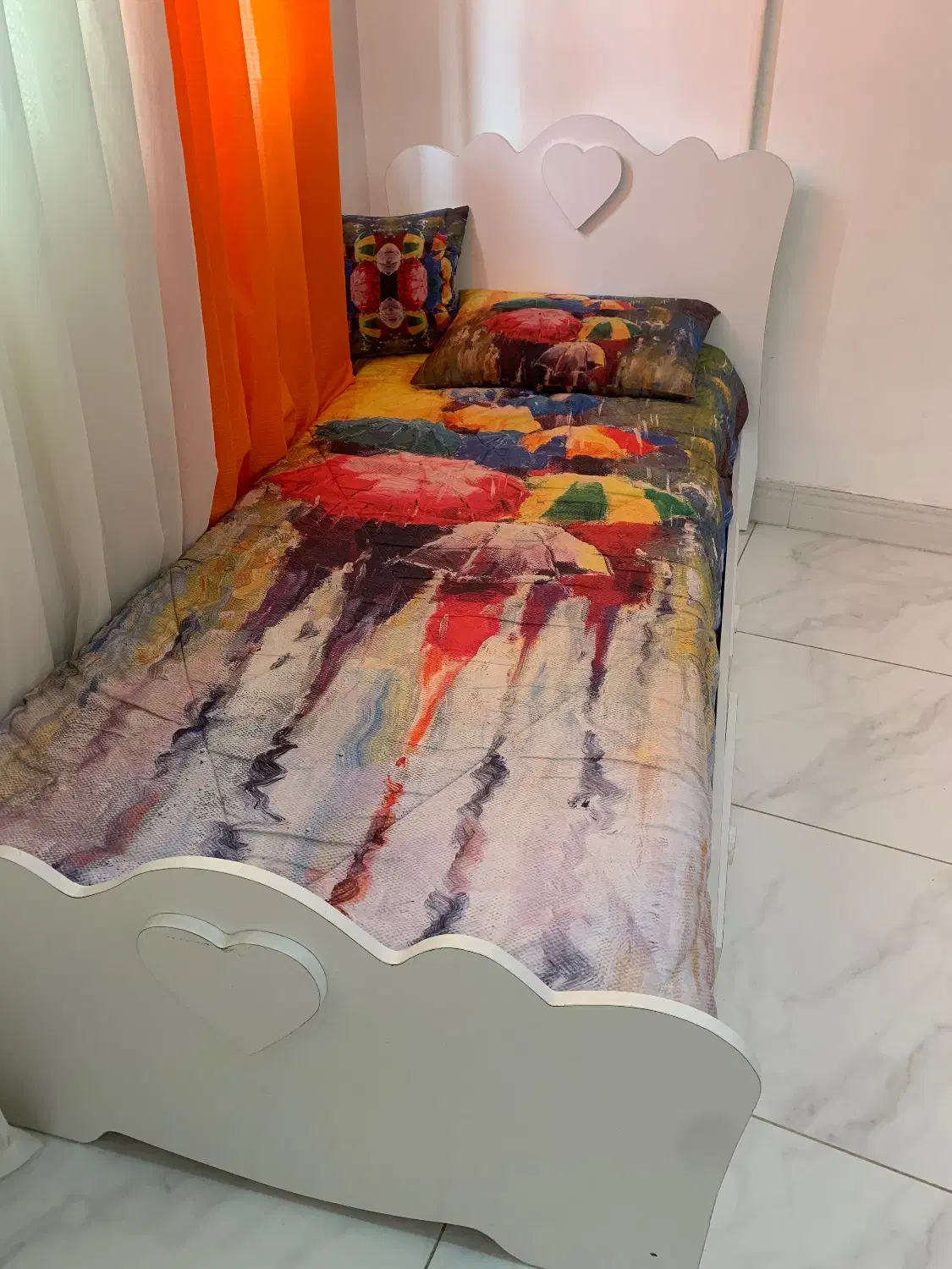 تخت در حد نو|تخت و سرویس خواب|لاهیجان, خمیر کلایه|دیوار