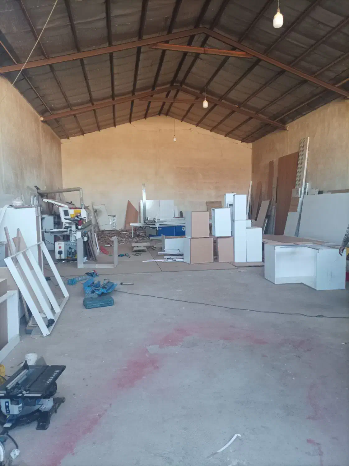 سالن و سوله 250متری در اندیشه|اجارهٔ دفتر صنعتی، کشاورزی، تجاری|تبریز, |دیوار