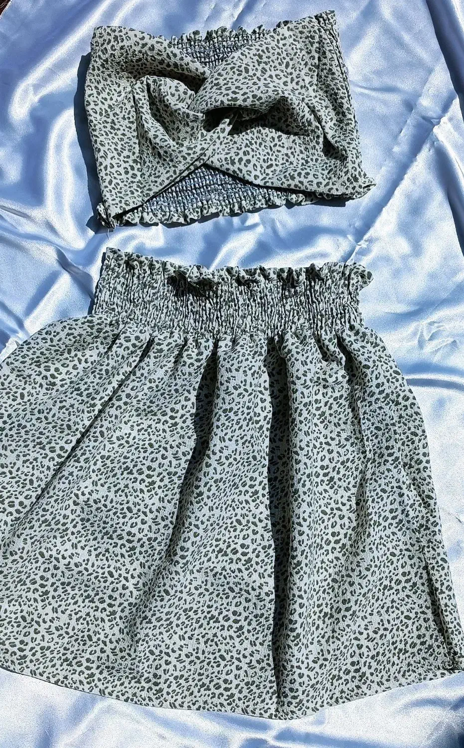 لباس زنانه|لباس|شیروان (خراسان), |دیوار