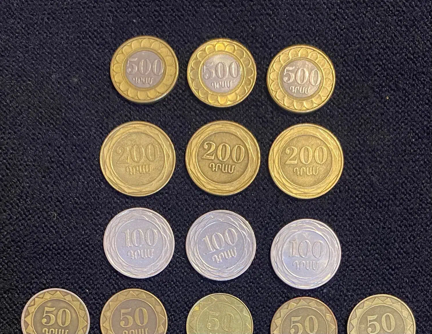 ۳۱ عدد سکه کلکسیونی ارمنستان / فروش فوری|کلکسیون سکه، تمبر، اسکناس|تهران, شهرک آزمایش|دیوار